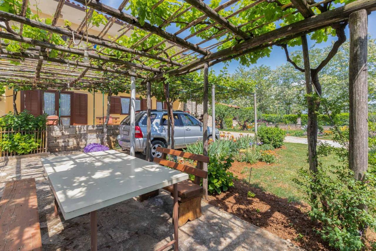 Silva Apartment Porec Exterior photo